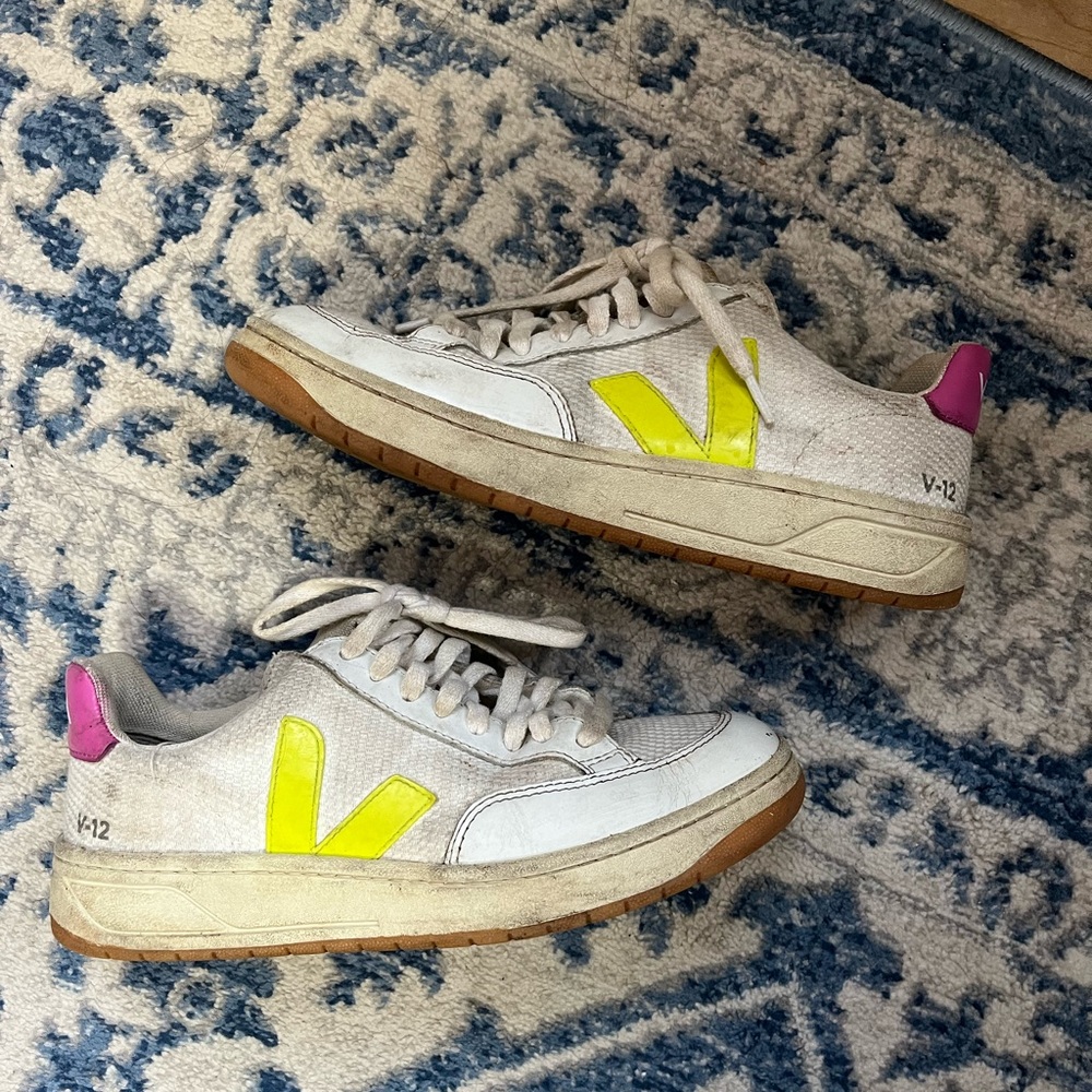 Vega size 37